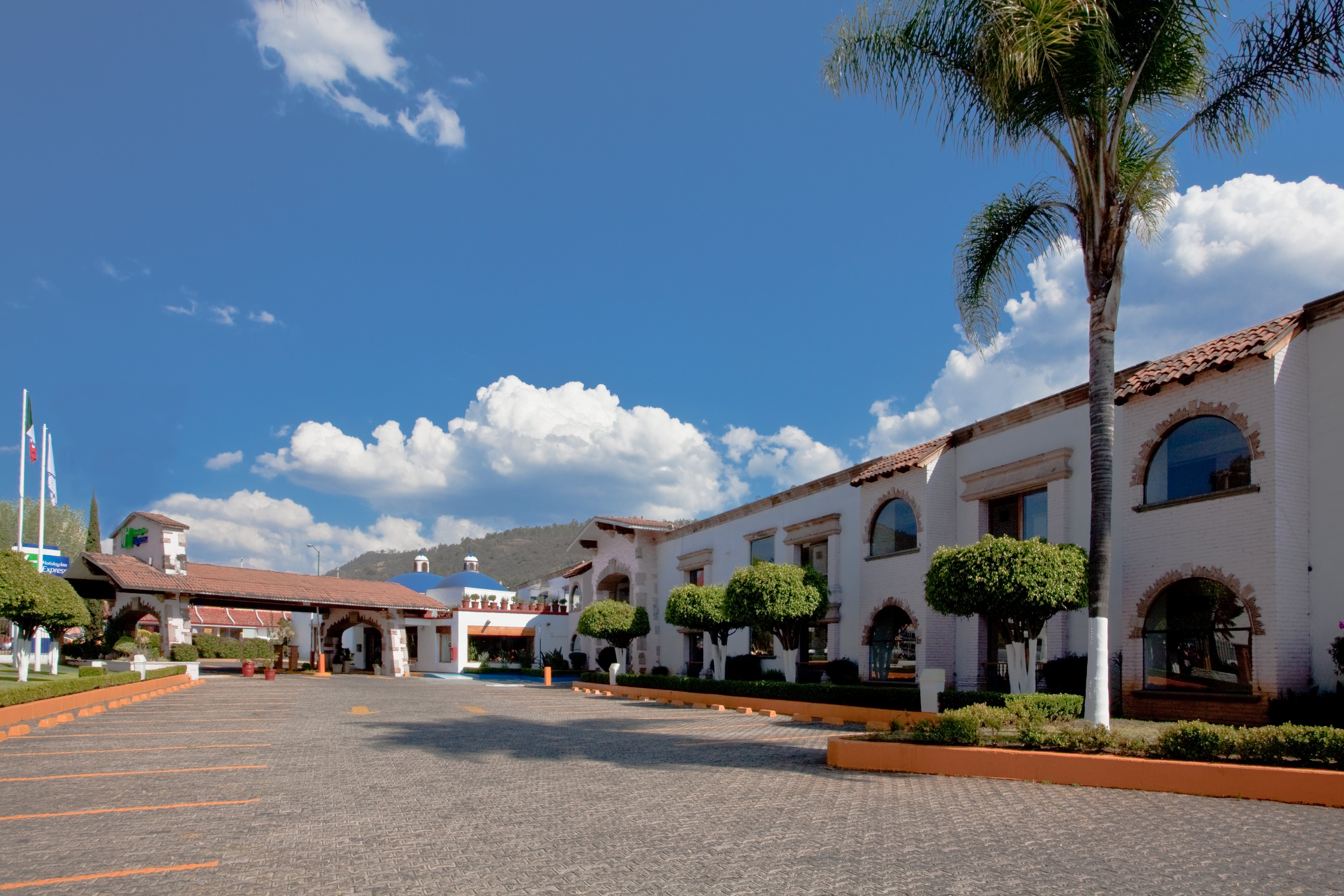 Holiday Inn Express - Morelia 69/76