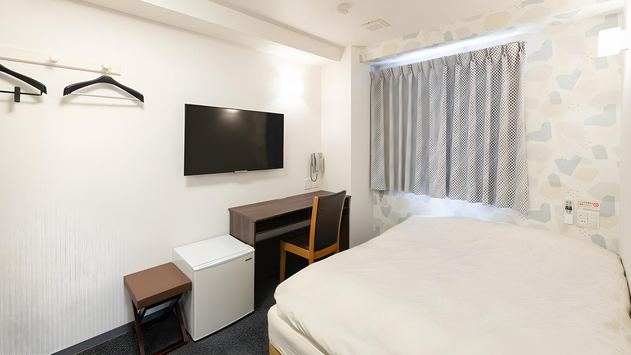 Semi Room, Standard, Semi Double Bed