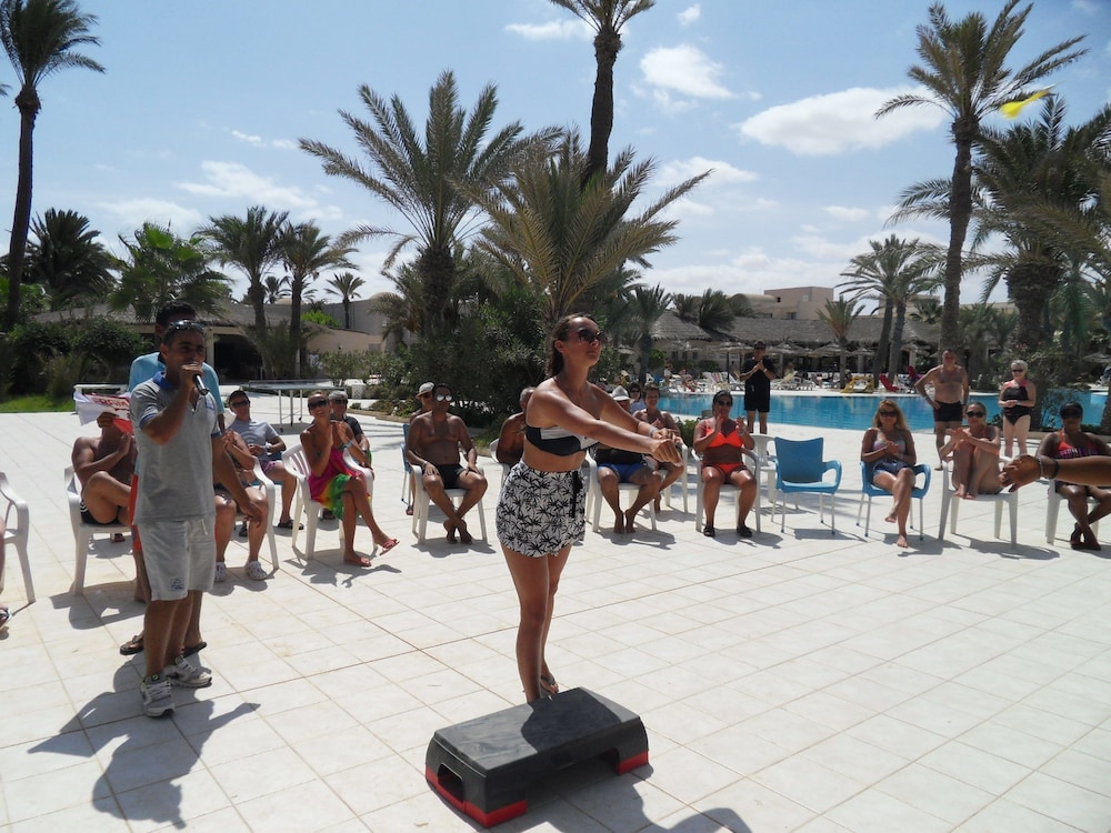 ZITA BEACH RESORT 34/50