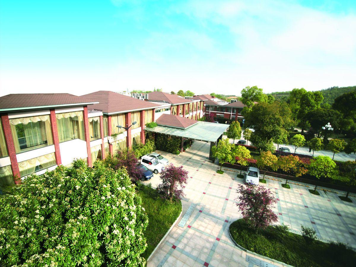 Jingtingshan Resort 3/25