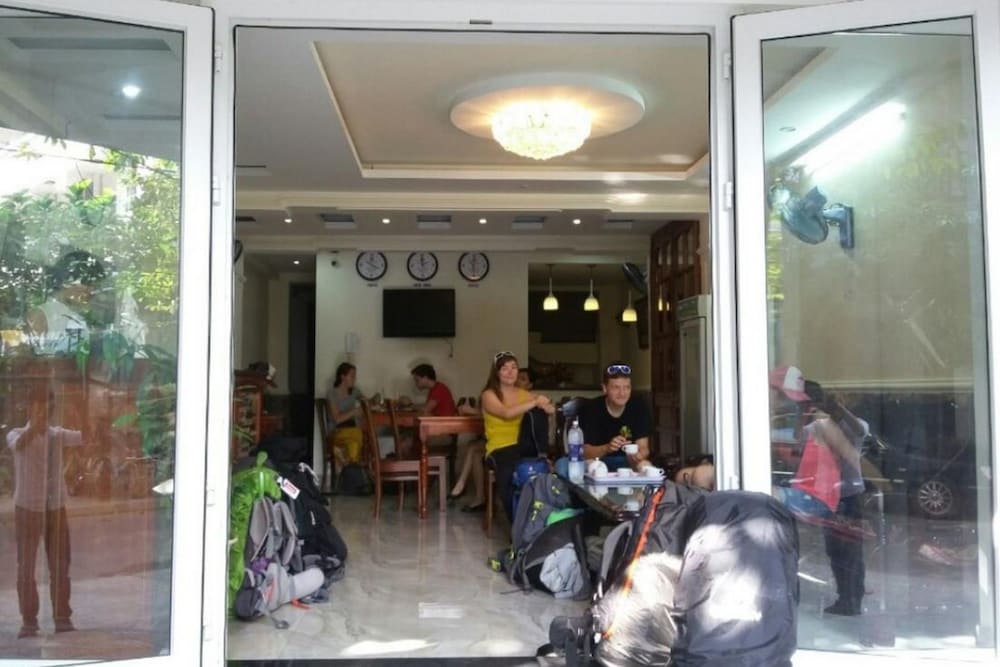 Binh Duong 2 Hotel 11/61
