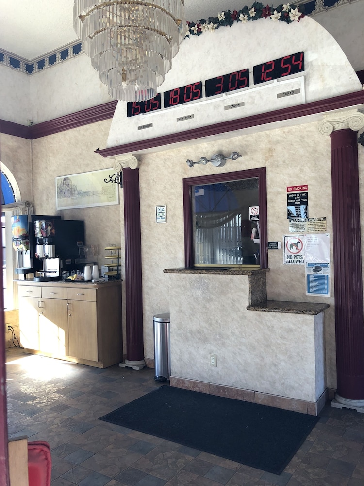 Travelers Inn Lawndale 3/26