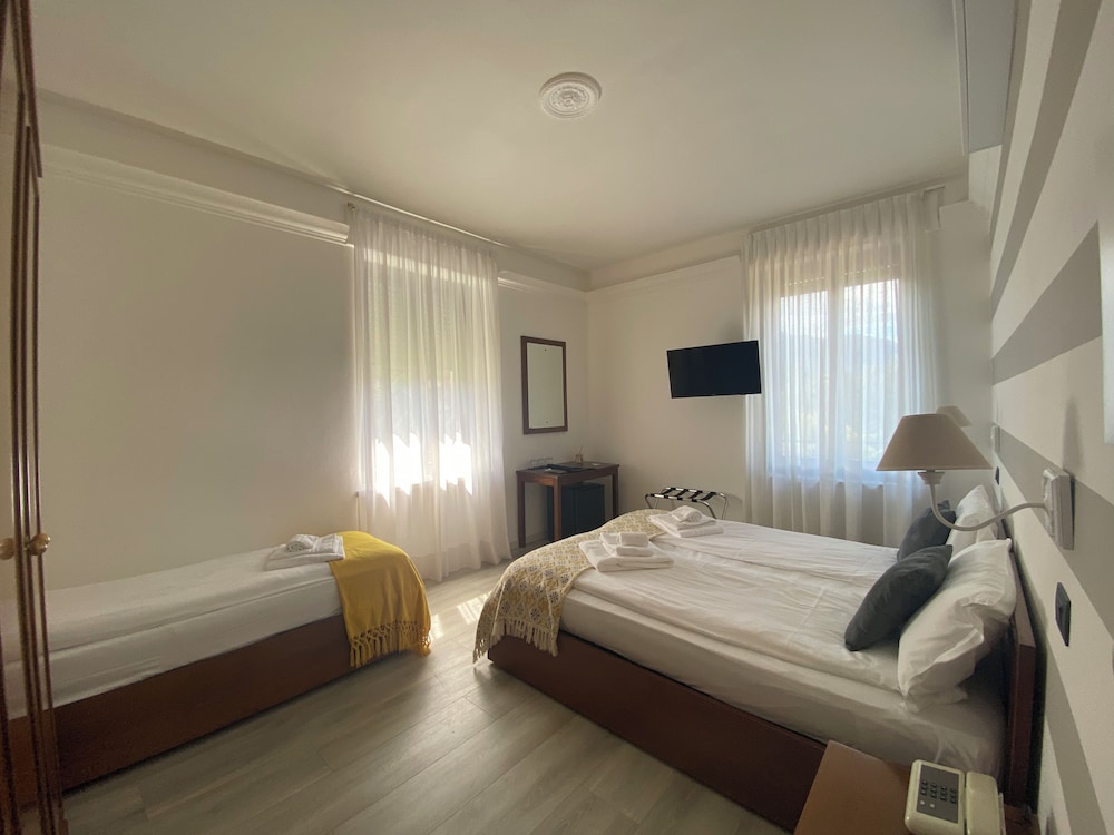 Hotel La Fontana 17/76