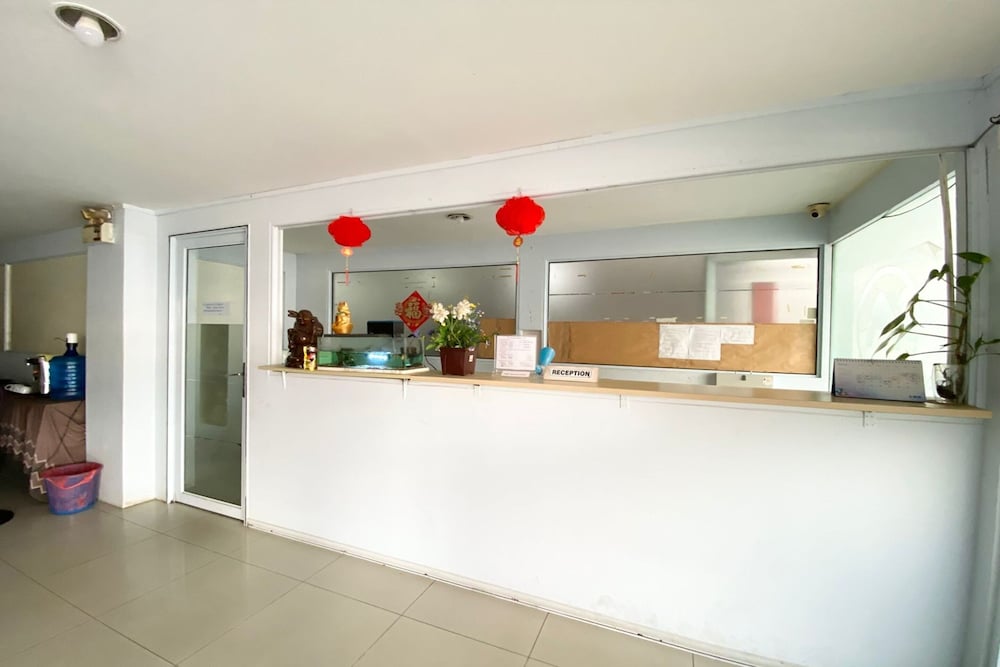 Hotel O Jodoh Near Grand Batam Mall Formerly Agung Hotel photo5
