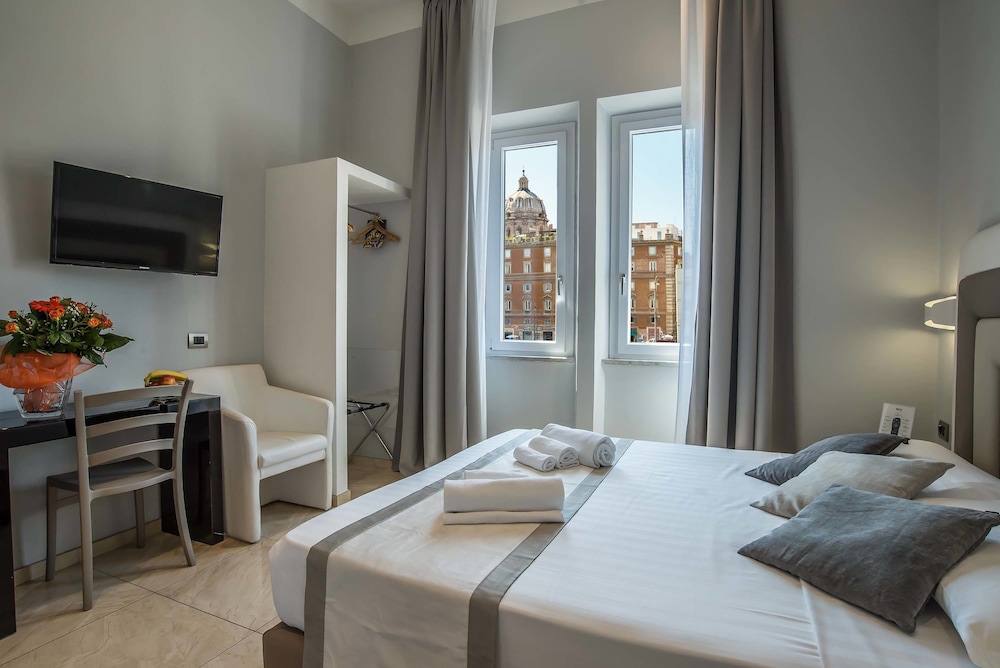 Pantheon Caesar Relais 28/72