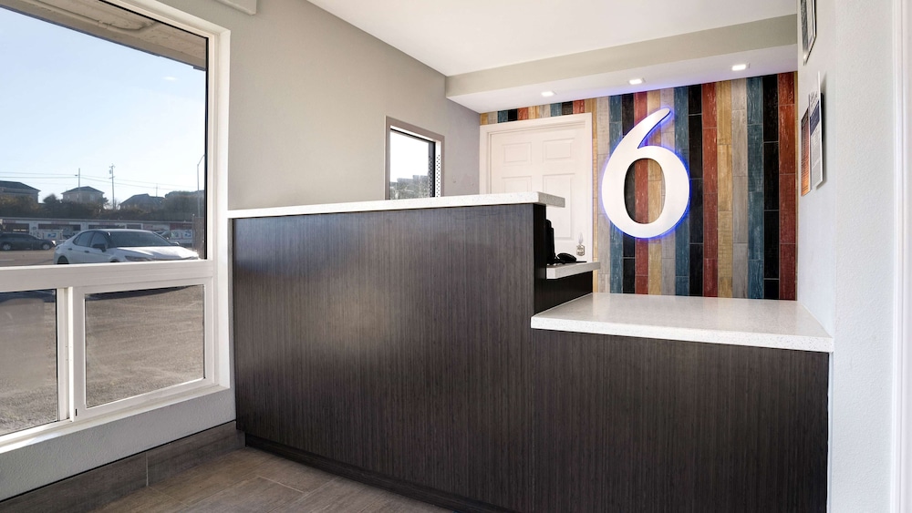 Motel6 Eureka, CA – Redwood Coast 8/60