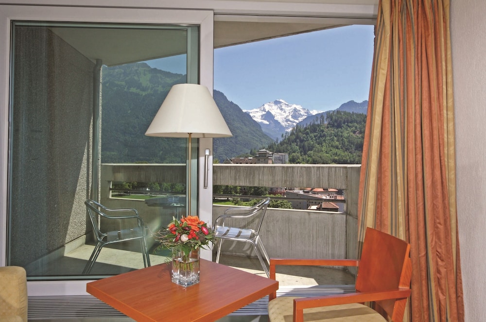 Metropole Hotel Interlaken 52/76