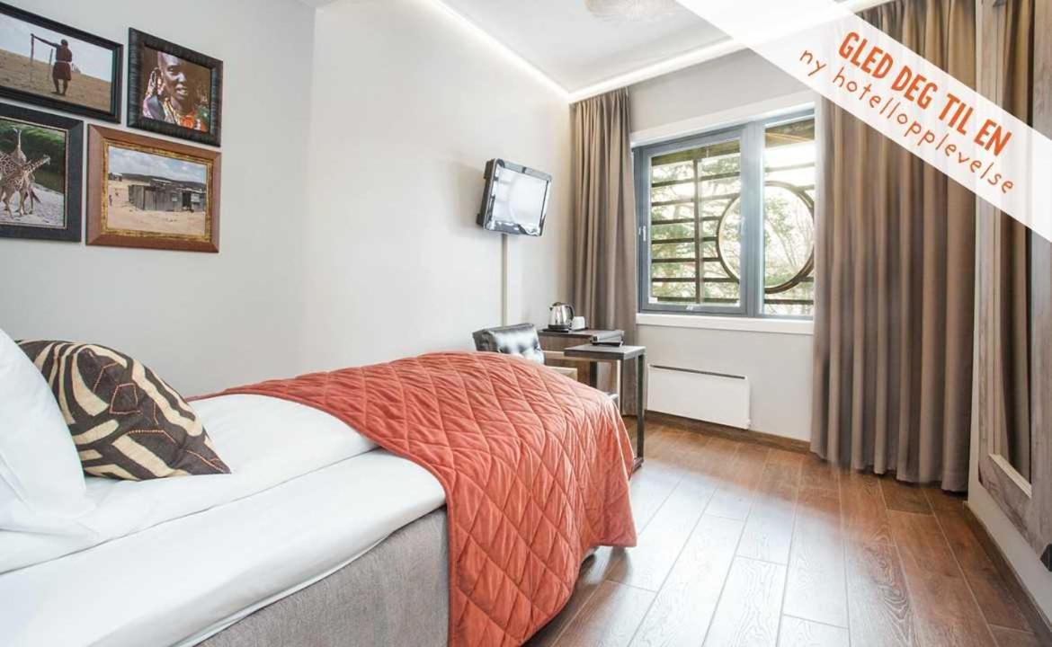 Room, Single