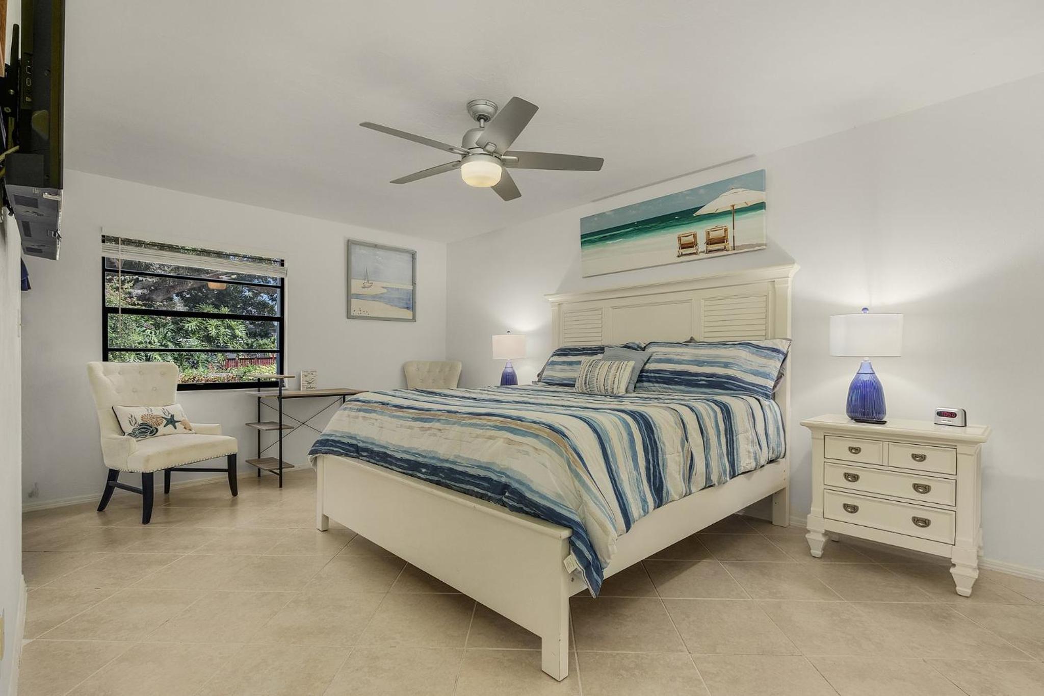 2 Bedrooms, Apartment
