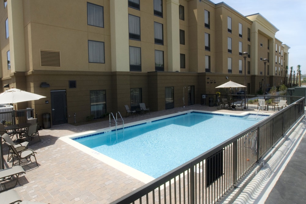 Hampton Inn and Suites Navarre 1/53