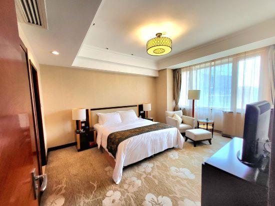 Suite, Apartment
