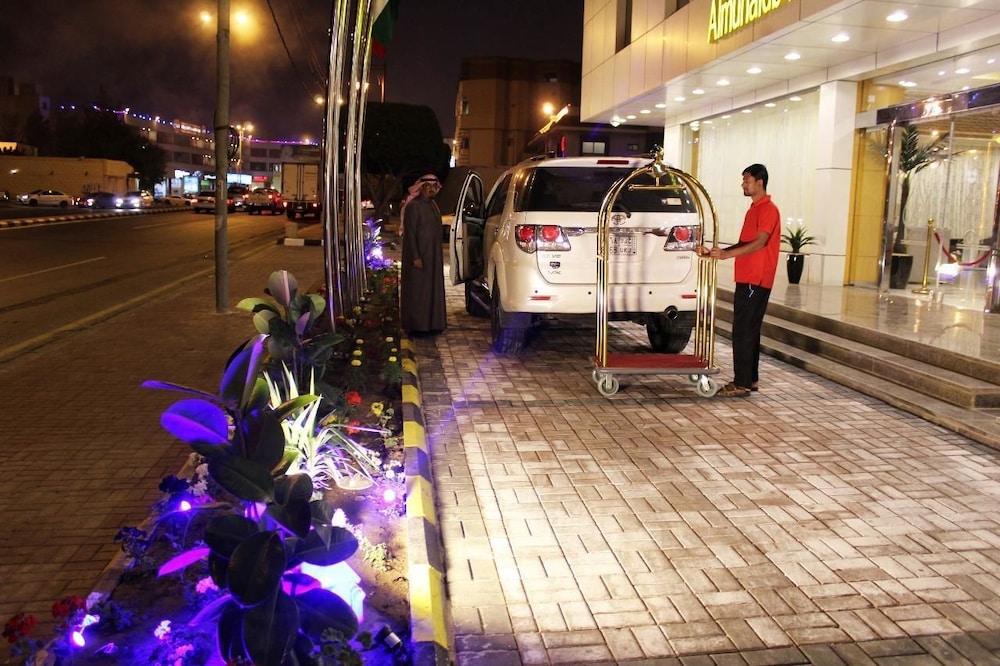 فندق المهيدب ريزيدنس - ابها(Almuhaidb Residence Abha) 44/49