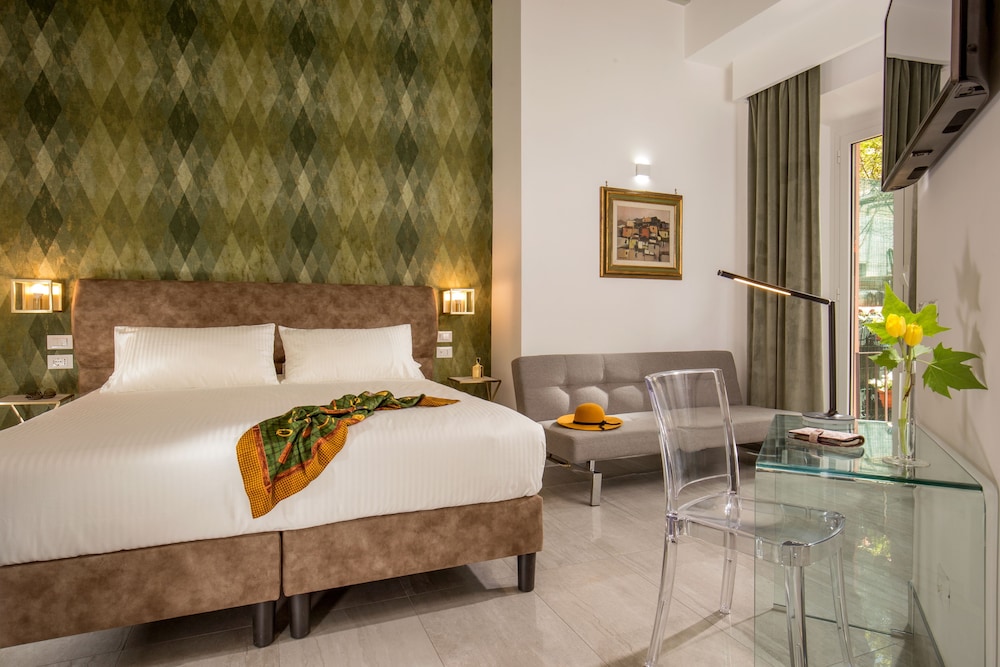 ROOM, TRIPLE, TERRACE