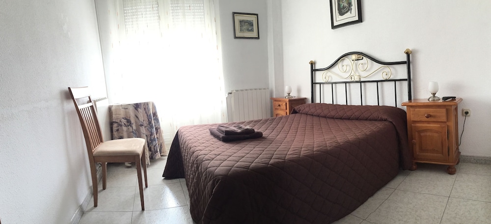 Sol Naciente Hostal 12/41