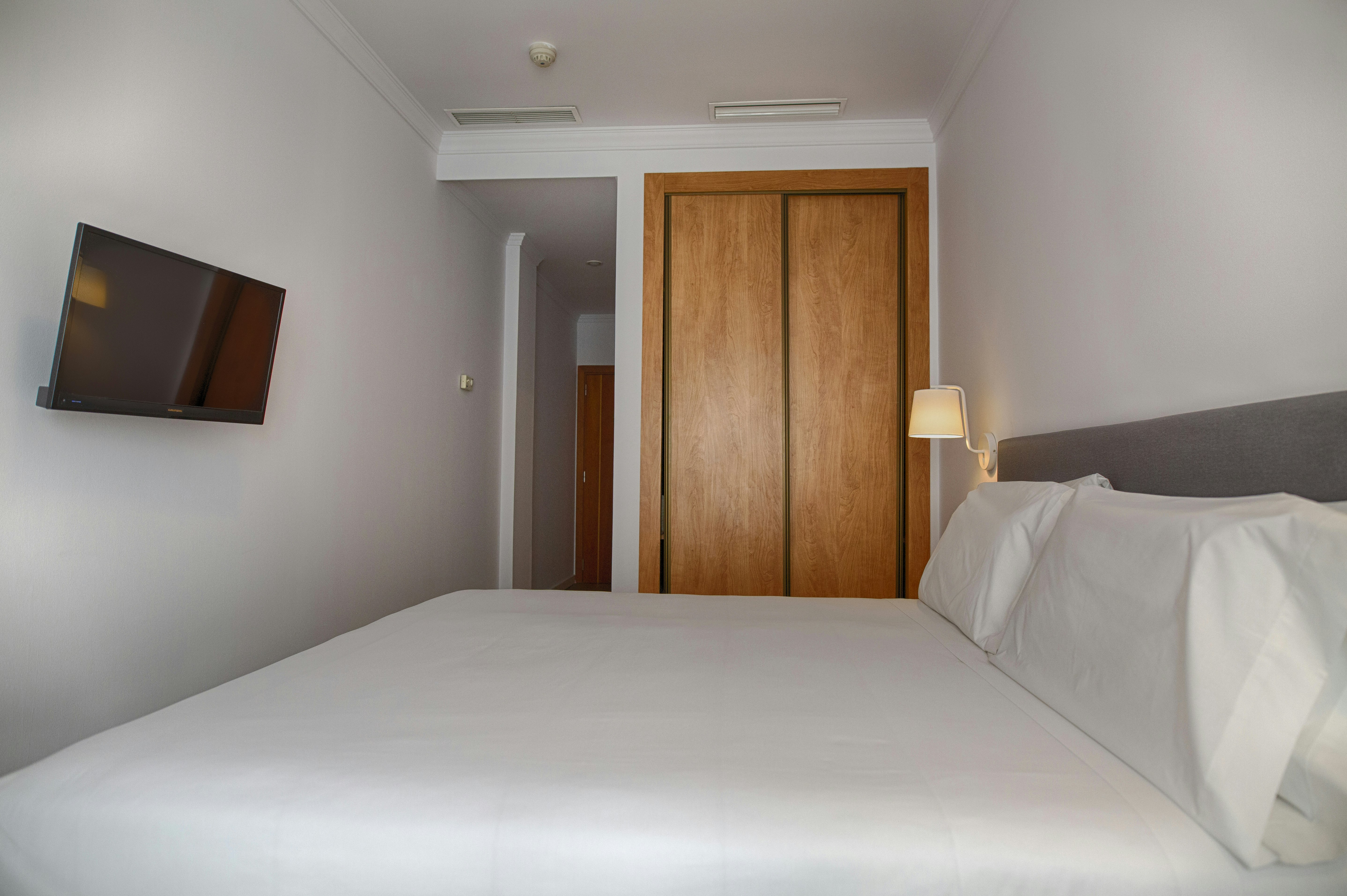 CLASSIC, DOUBLE BED