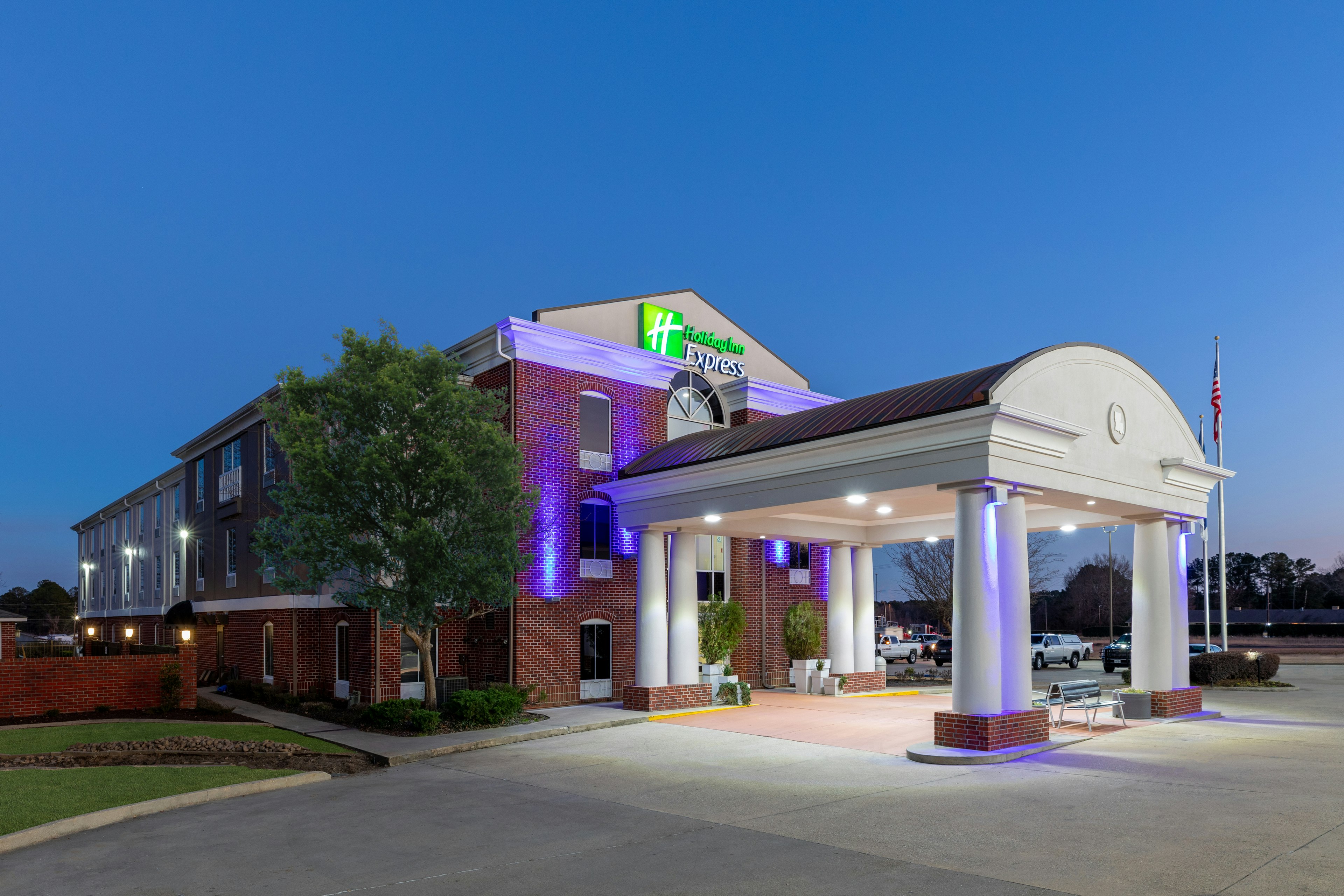 Holiday Inn Express Minden 2/63
