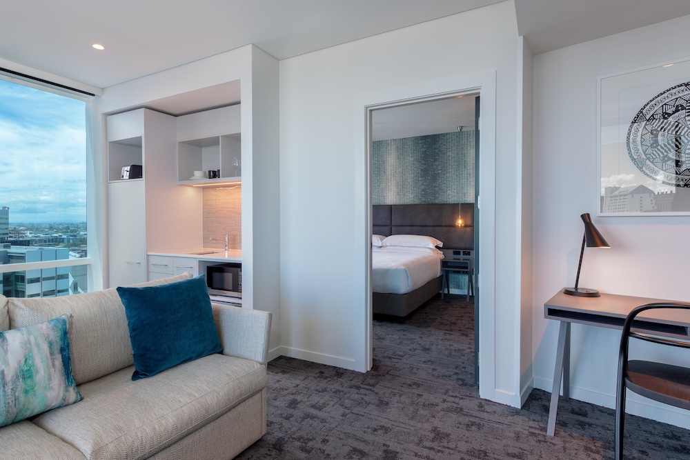 Four Points By Sheraton Auckland 30/42