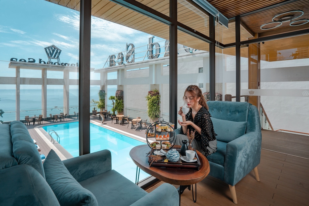 Diamond Sea Hotel 89/115
