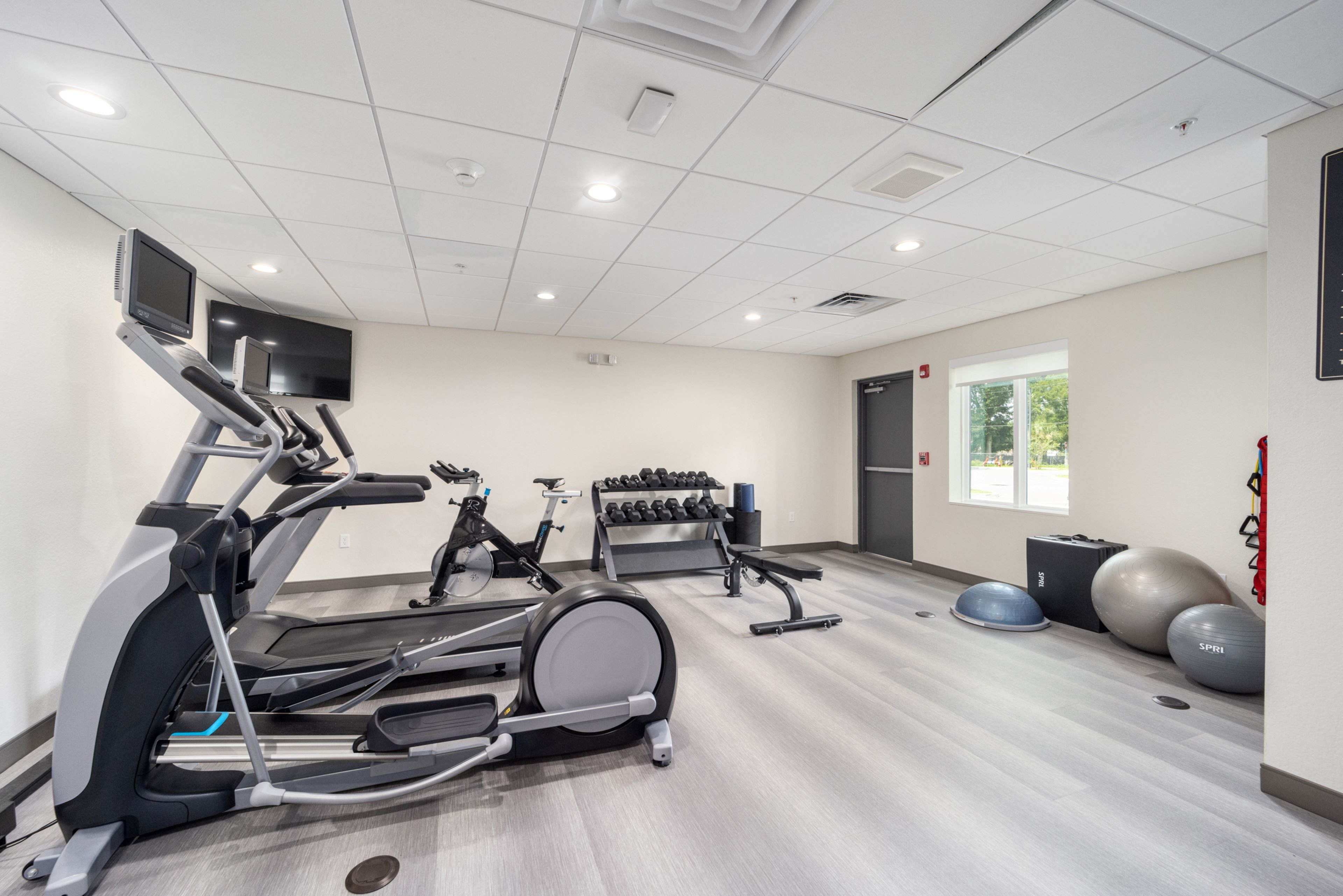 Candlewood Suites Ocala I-75, an IHG Hotel 25/44