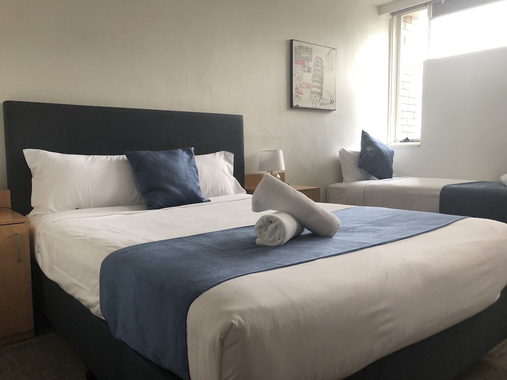 Parkdale Motor Inn 16/45