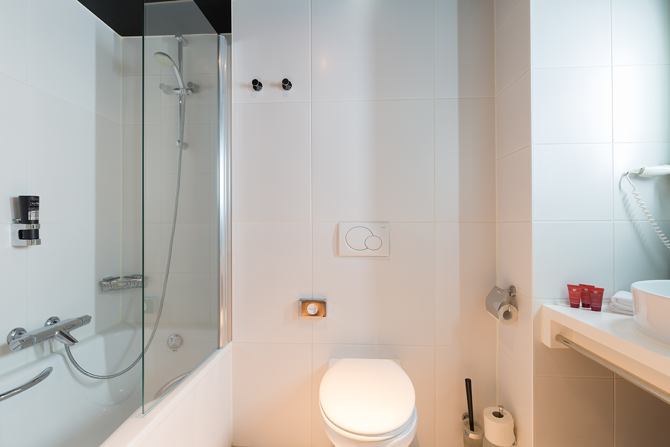 غرفة قياسية بسرير مزدوج، Leonardo Hotel Almere City Center 5/5