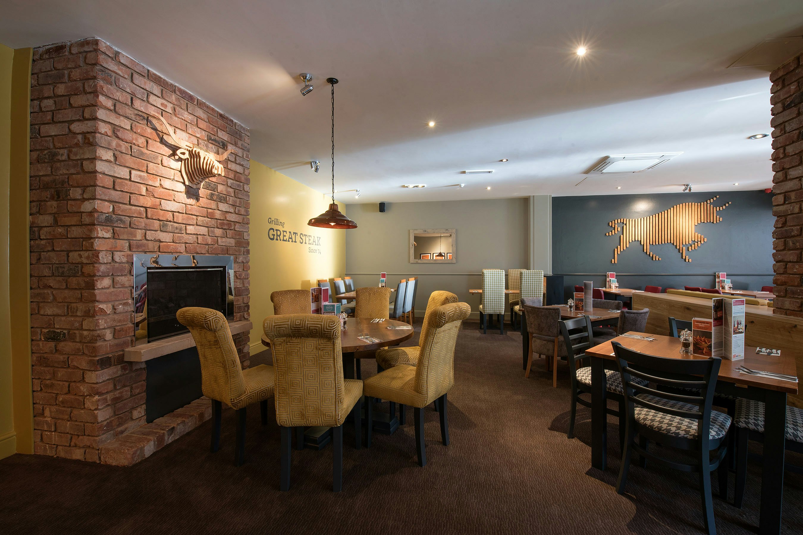 Premier Inn Walsall (M6 J10) 39/48