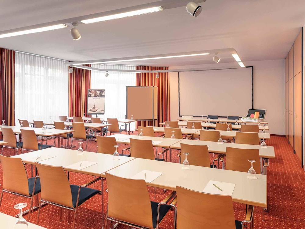 Mercure Hotel Duesseldorf Ratingen 59/66