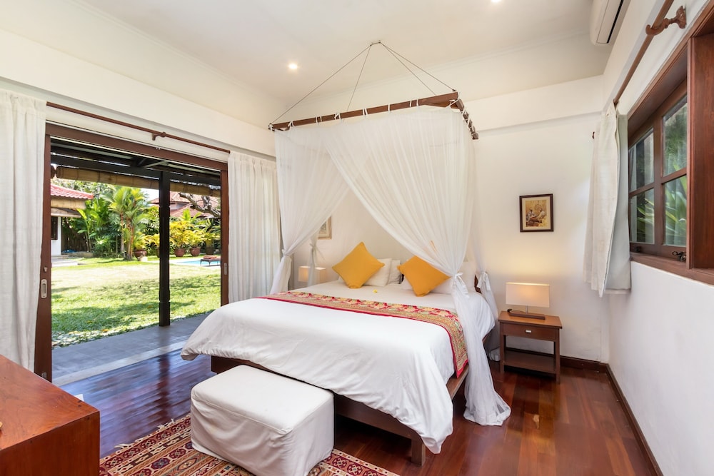 ROYAL, VILLA, PRIVATE POOL