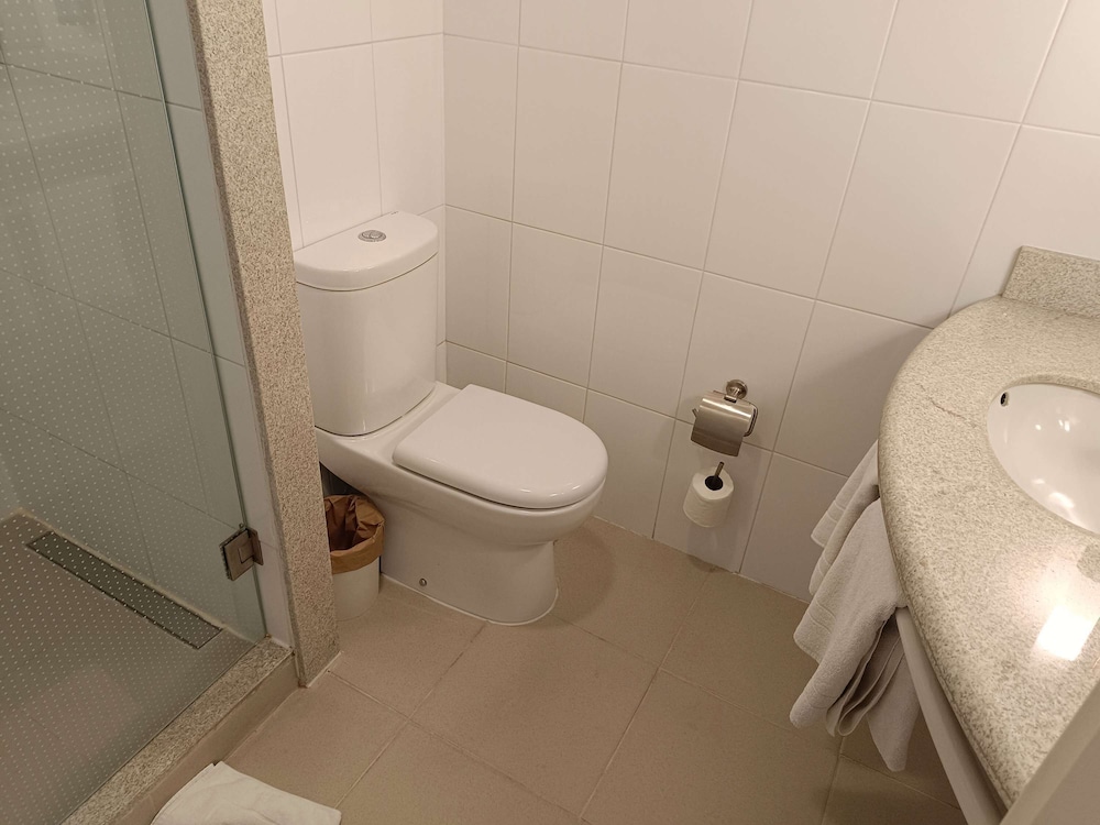 Ibis Puerto Montt 38/42