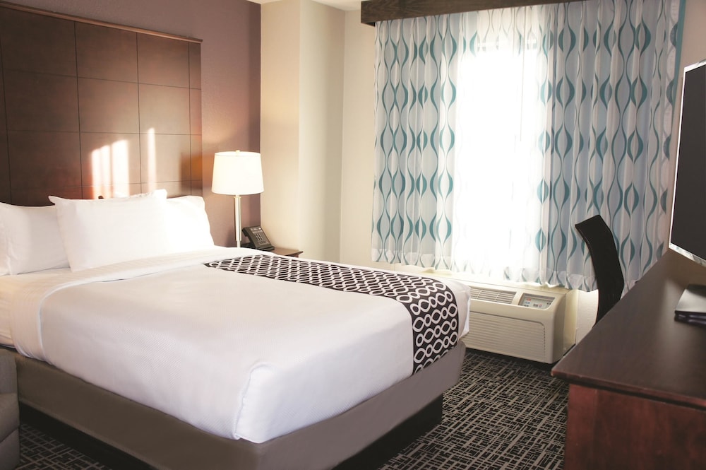 La Quinta Inn & Suites by Wyndham Denver Aurora Medical 16/43