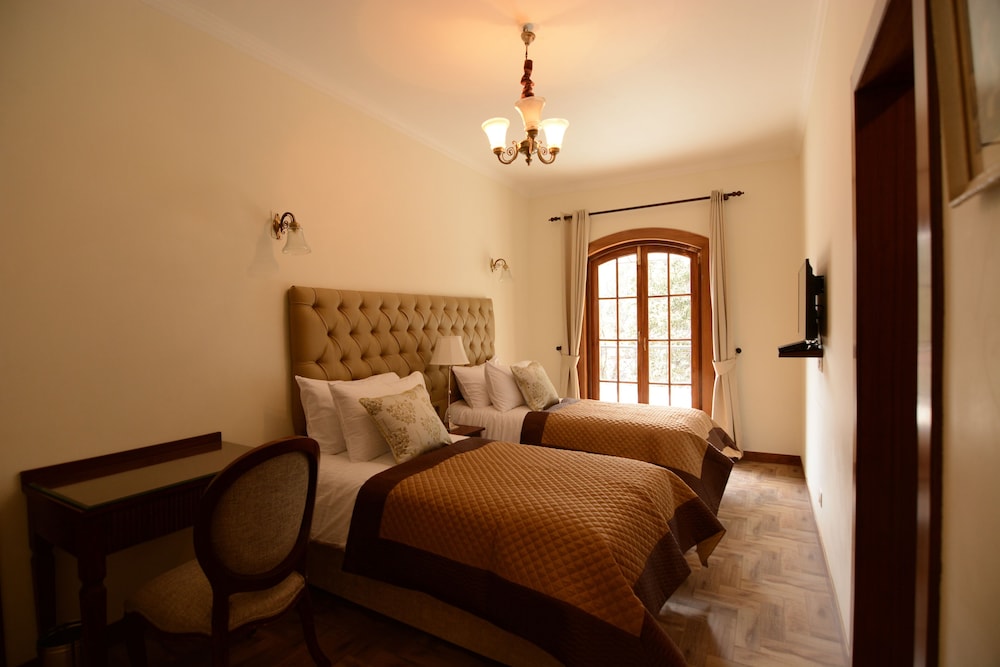 Welcomheritage Ashdale 14/43