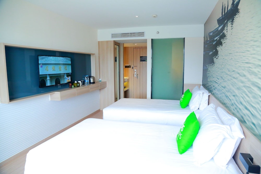 Ibis Styles Shanghai Qingpu Sport Center Hotel 12/31