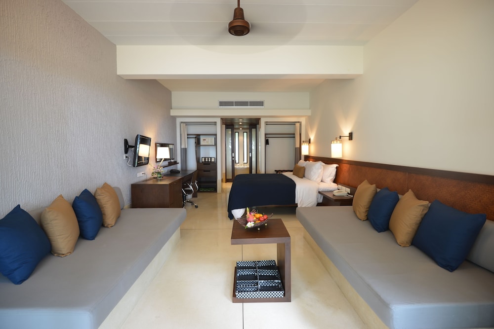 The Grand Southsea Khaolak Beach Resort 28/48