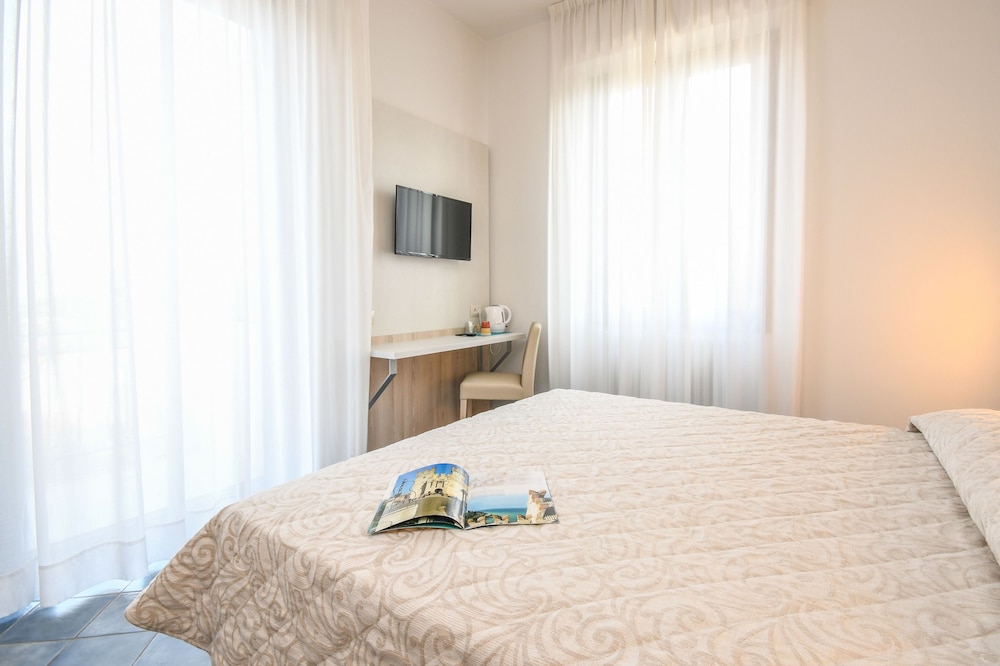 Hotel Riel 19/73