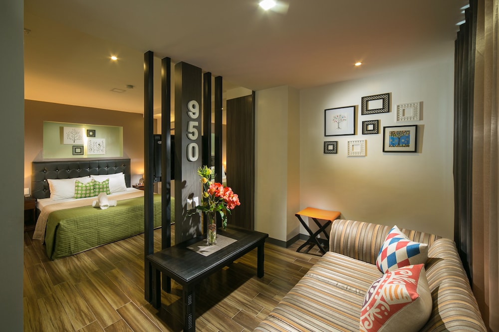 950 Condotel 45/58