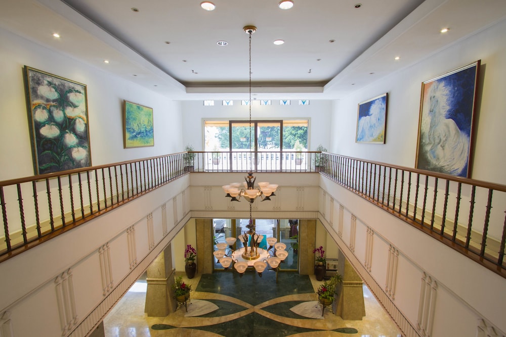 Lobby at HOTEL SALAK THE HERITAGE KT, BOGOR