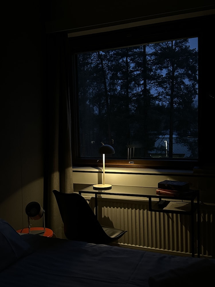 20Rooms 12/29