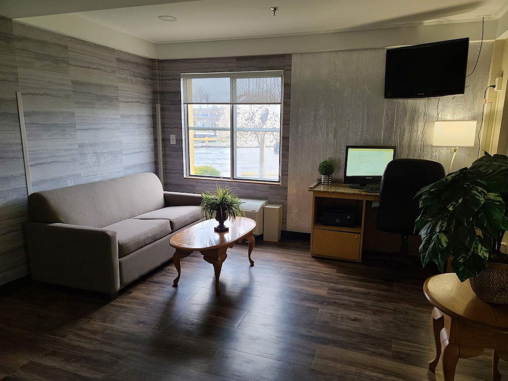 Comfort Inn Boston Milford 23/29