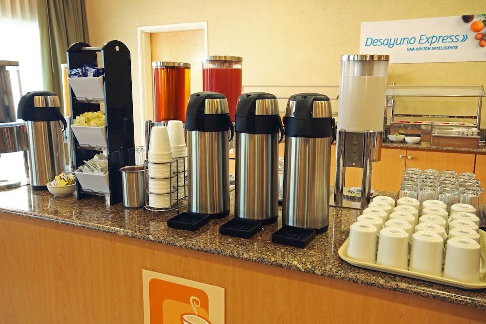 Holiday Inn Express Hotel & Suites Cd. Juarez - Las Misiones 57/76