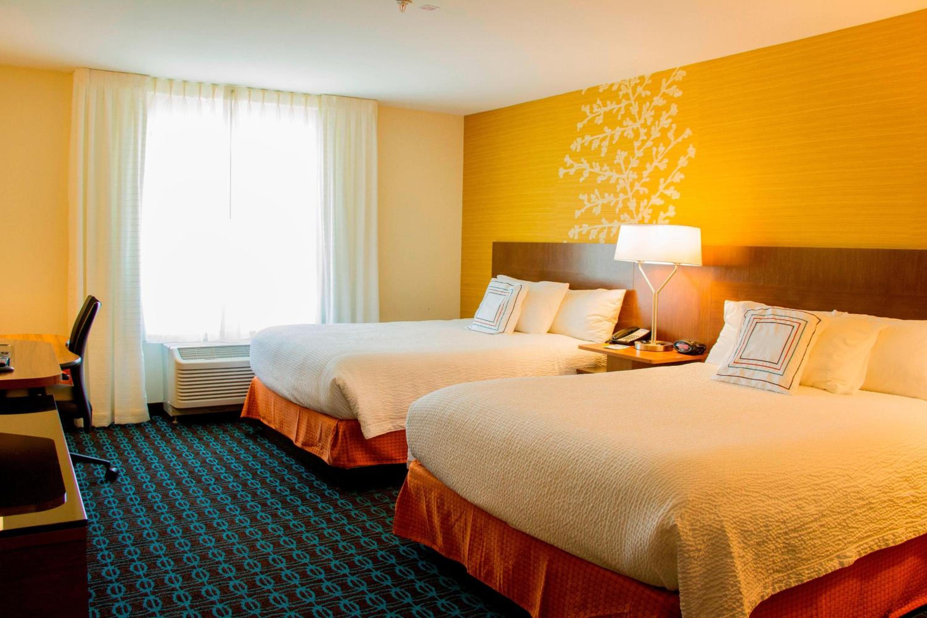 Room, Queen Bed, Partial View