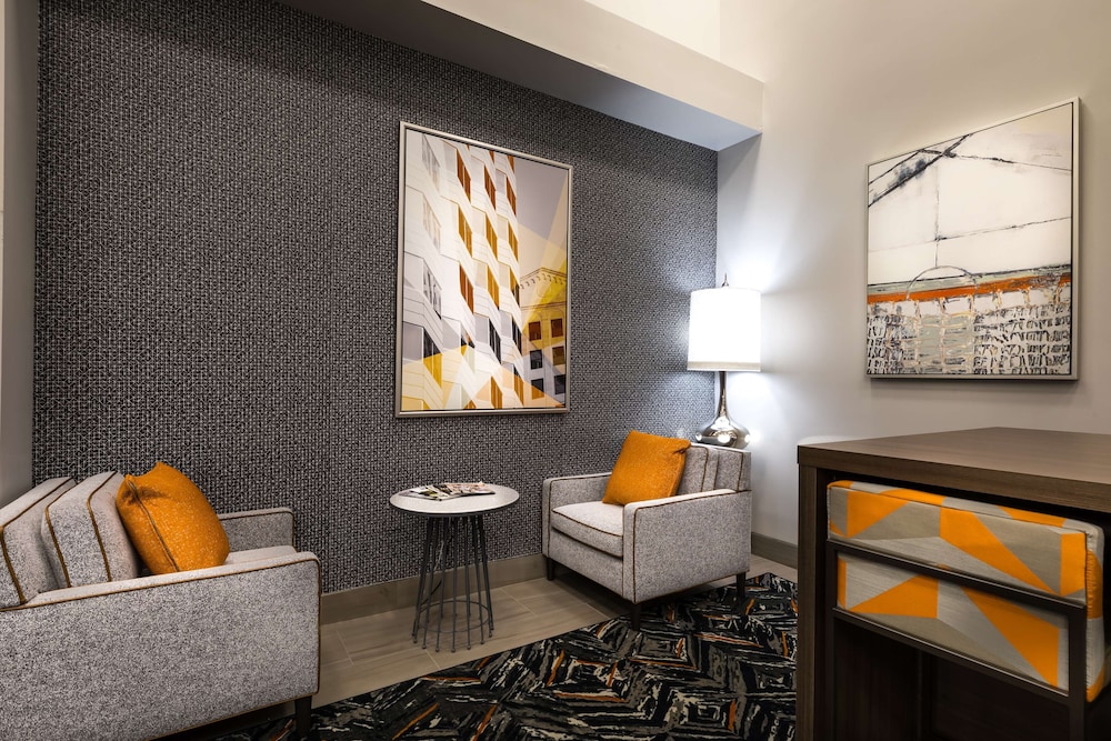 Country Inn & Suites By Radisson Lake Norman Huntersville NC 34/48