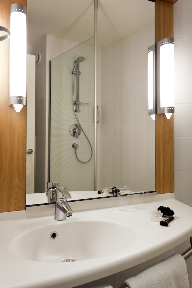 Ibis Barcelona Mollet 74/76
