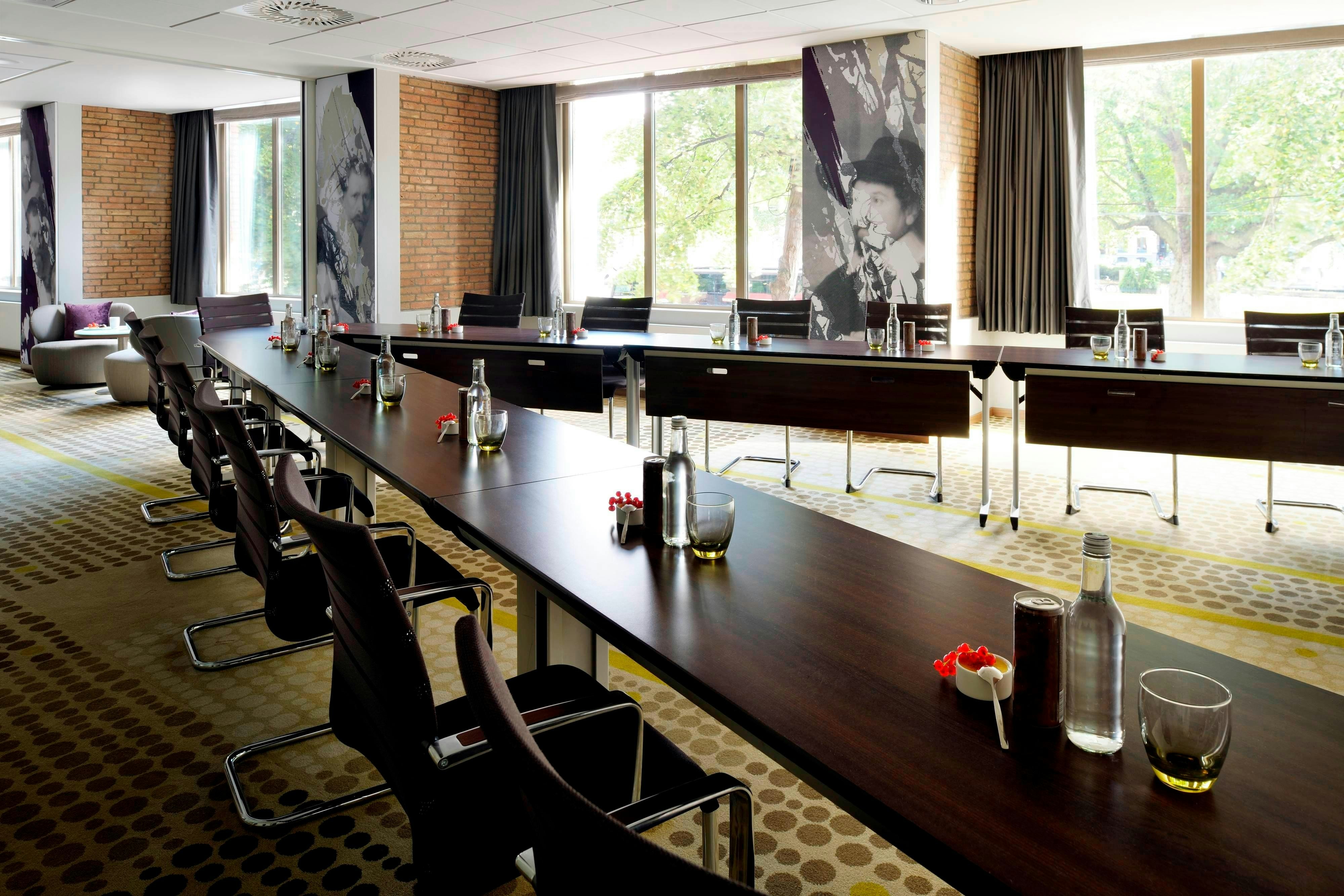 Amsterdam Marriott 40/48