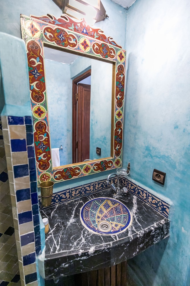 RIAD JARDIN CHRIFA 37/68