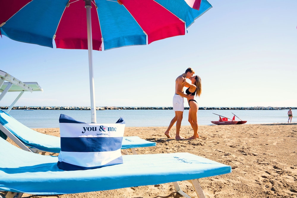 You Me Beach 48/50