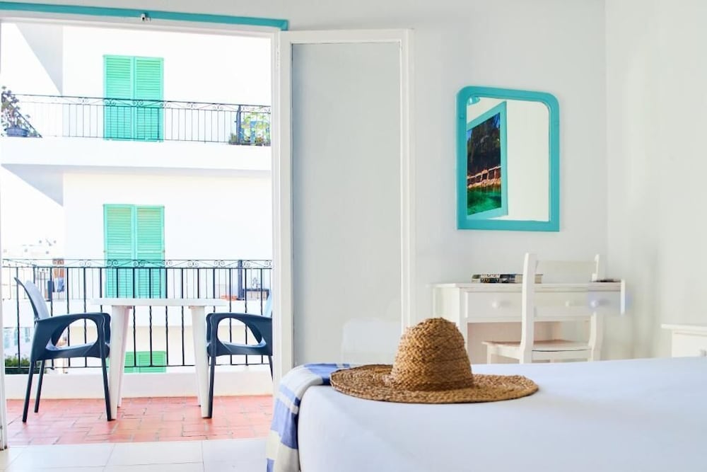 Hostal Sunset Ibiza 42/64