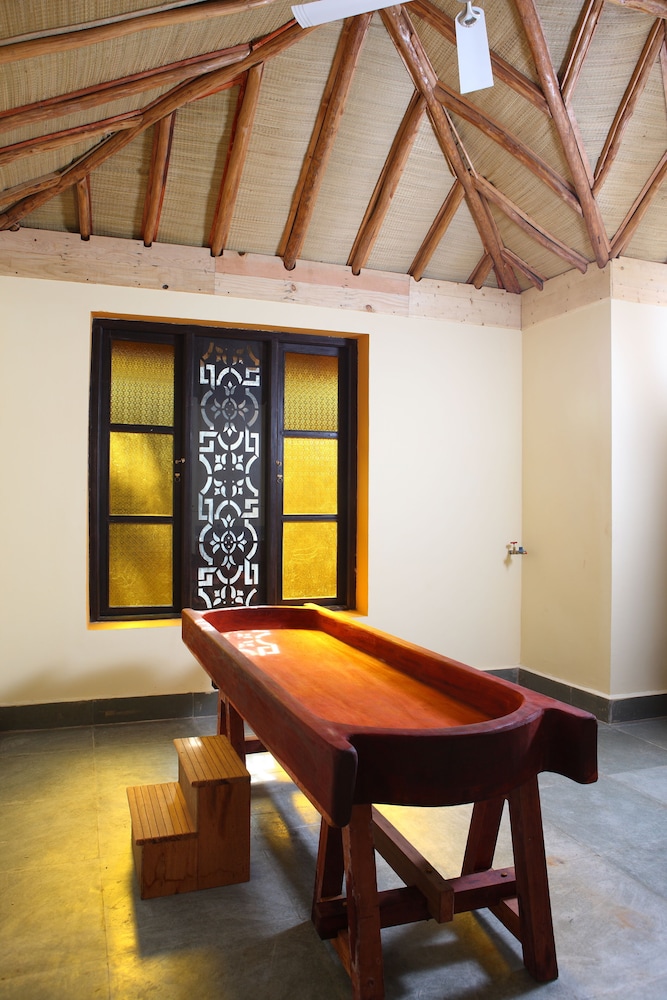 Mantra Koodam – CGH Earth 32/50