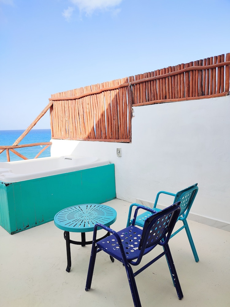 The Mint Resort Isla Mujeres 58/67