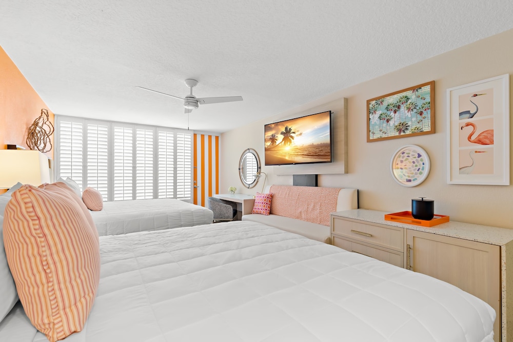 Bellwether Beach Resort 12/54