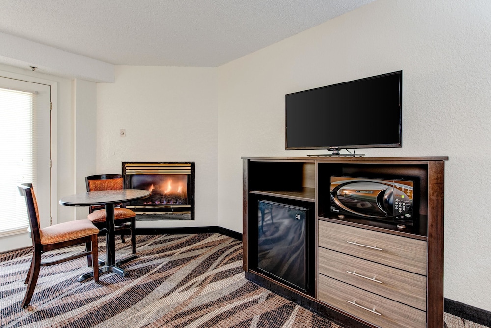 Quality Inn Creekside - Downtown Gatlinburg 35/45